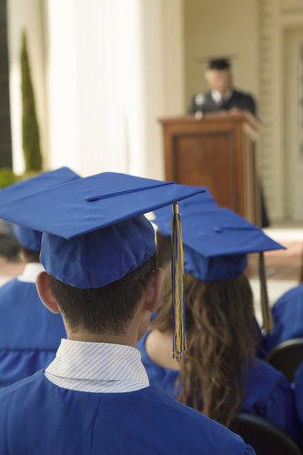 È ora del discorso tesi della tua laurea